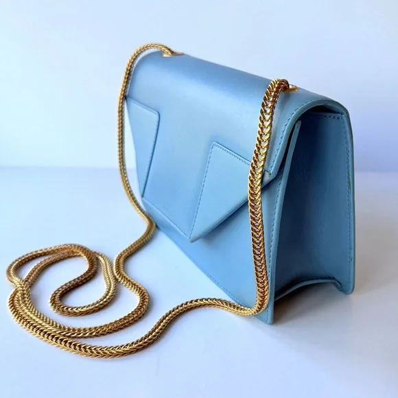 Saint Laurent Betty Light / Sky Blue Crossbody Shoulder Bag w/ Gold Chain Strap - Picture 5 of 16